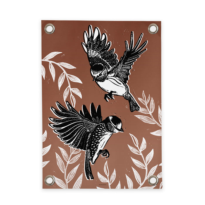 Villa Madelief Tuinposter Vrij als een vogel bruin (50x70cm)