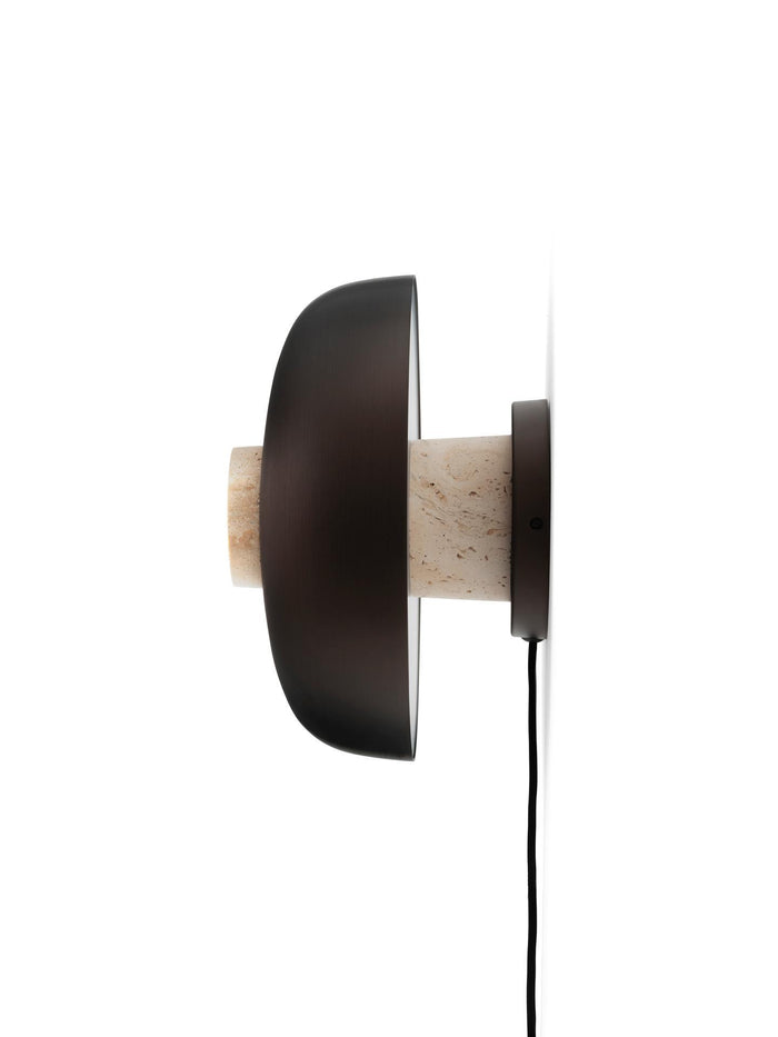 Audo Copenhagen Reverse wandlamp met snoer Sand Travertine|Bronzed