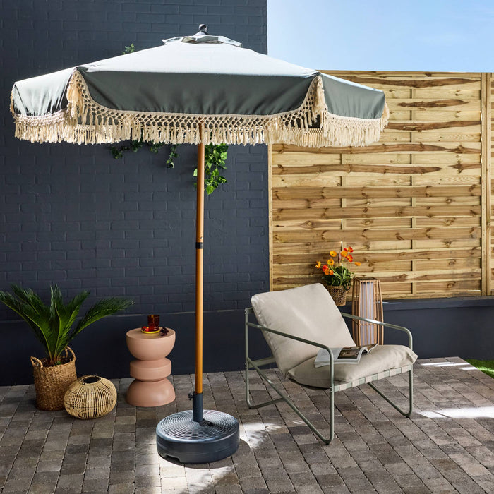 sweeek - Parasol recht met franjes 2m, staal