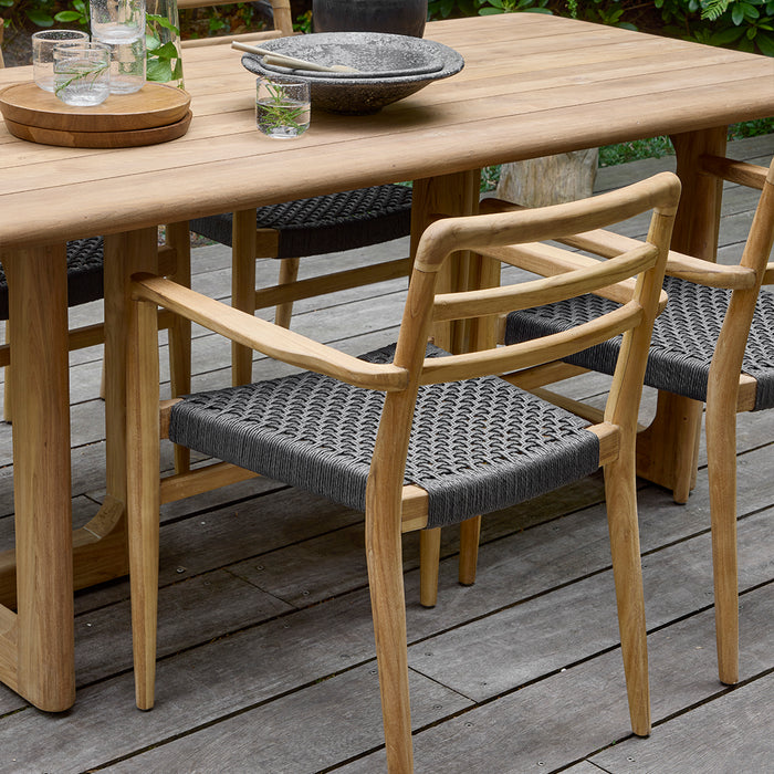 Raw Materials Verano tuinstoel met armleuning zwart