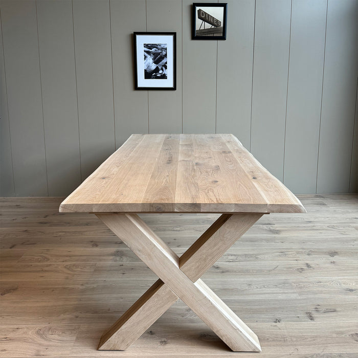 Boomstamtafel eiken 200x100cm met eiken X poten