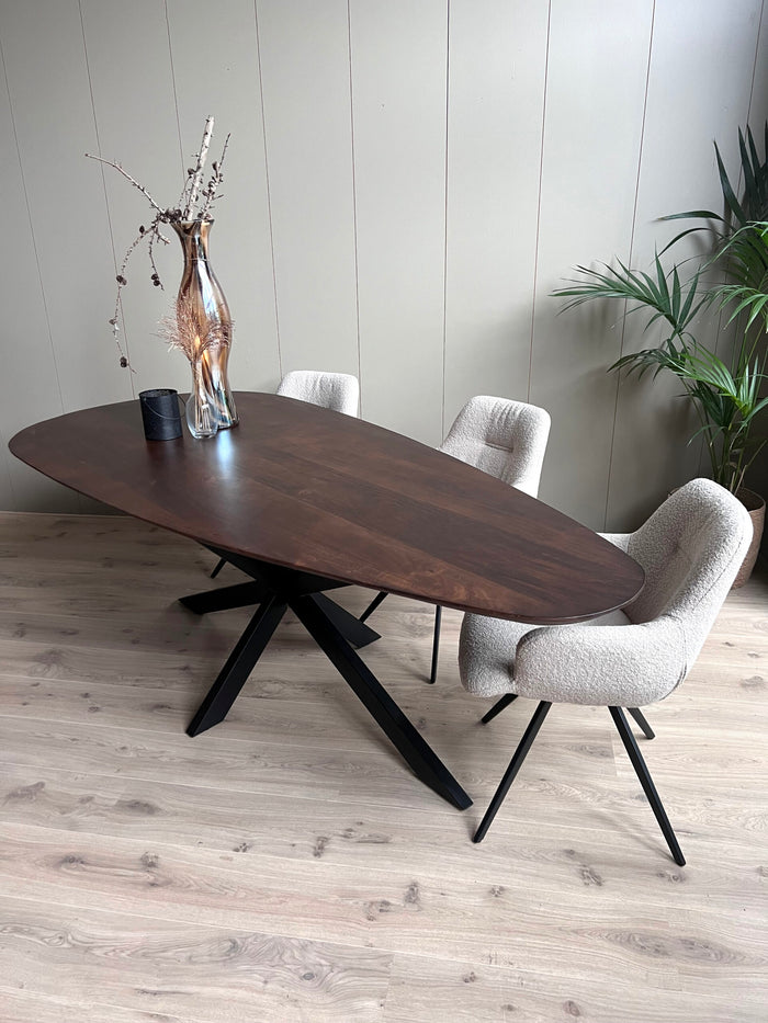 Eetkamertafel mango organisch Druppel walnoot met spinpoot 200 cm