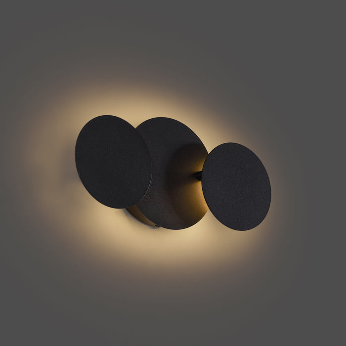 QAZQA Moderne wandlamp zwart incl. LED 3-staps dimbaar 3-lichts-