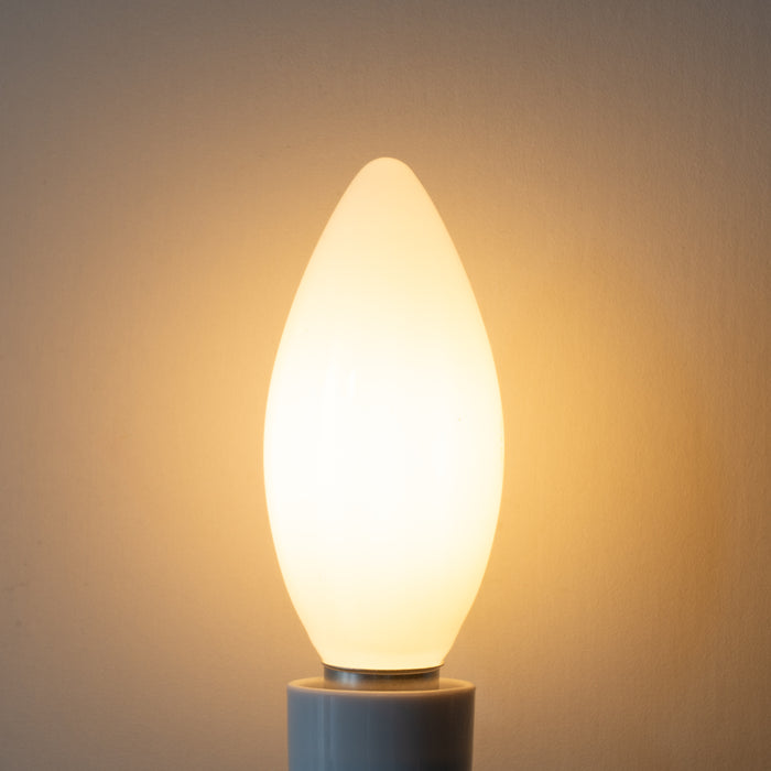 LUEDD E14 dimbare LED lamp B35 opaal 4W 400 lm 2200K