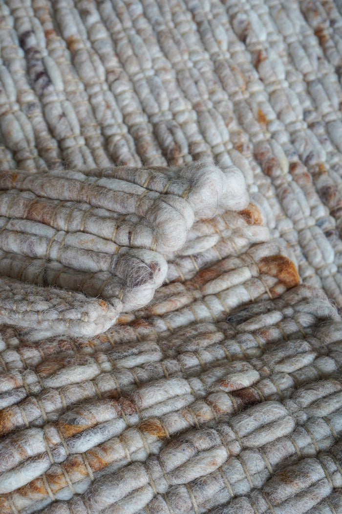 Veer Carpets - Vloerkleed Nicole Donker Beige 426 - 200 x 280 cm