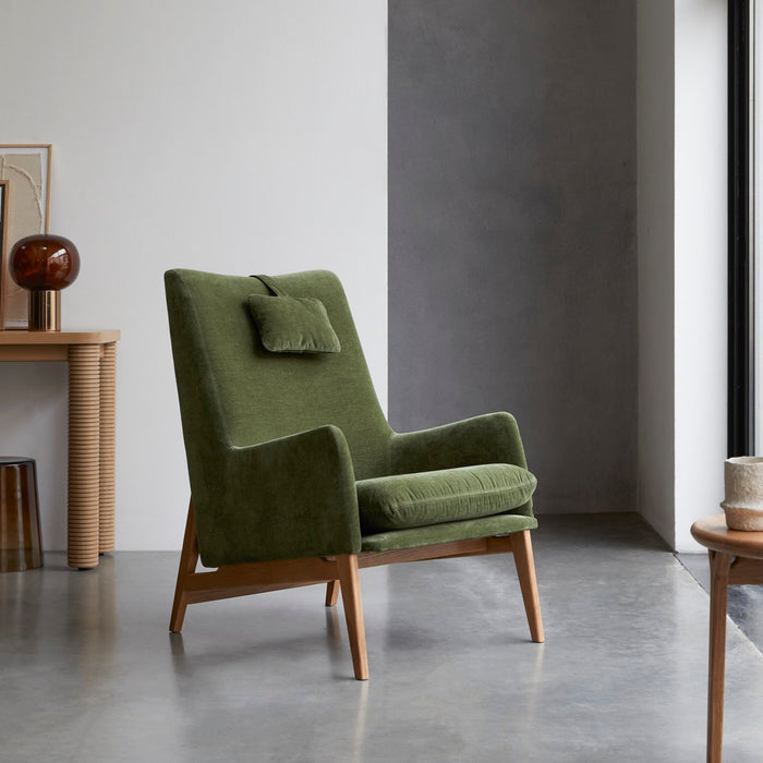 Tikamoon - Fauteuil van massief eikenhout en groen fluweel