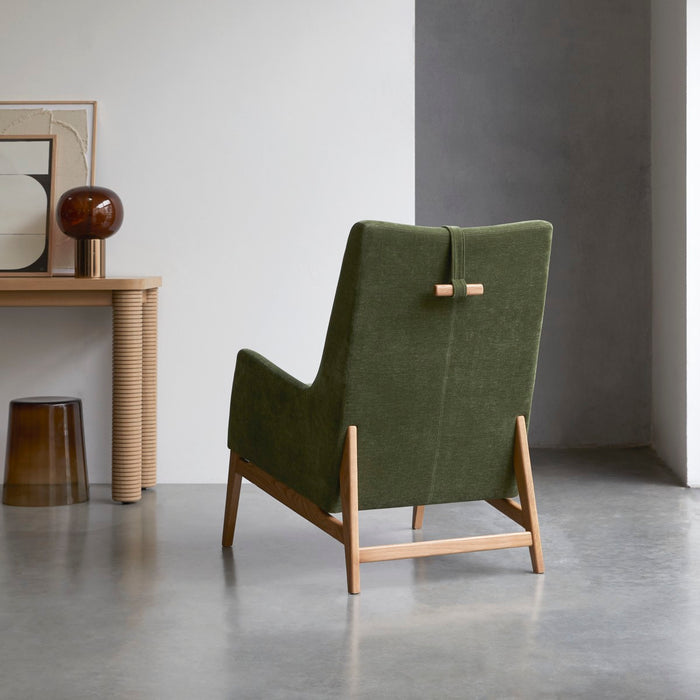 Tikamoon - Fauteuil van massief eikenhout en groen fluweel