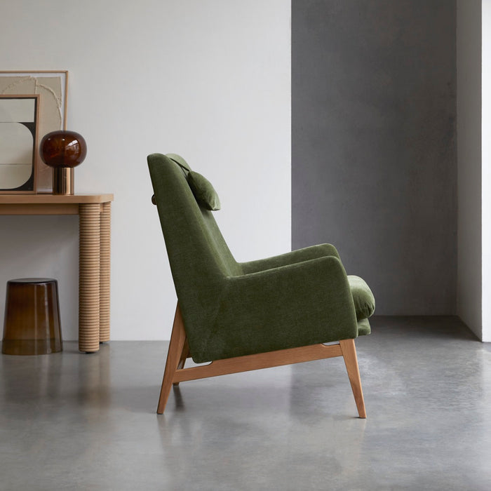 Tikamoon - Fauteuil van massief eikenhout en groen fluweel