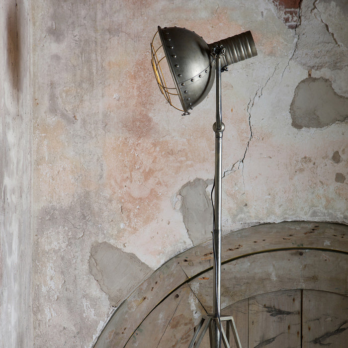 125102-x4.jpg (1296485) 