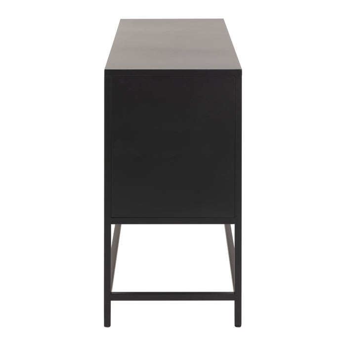 by fonQ  Aria Dressoir