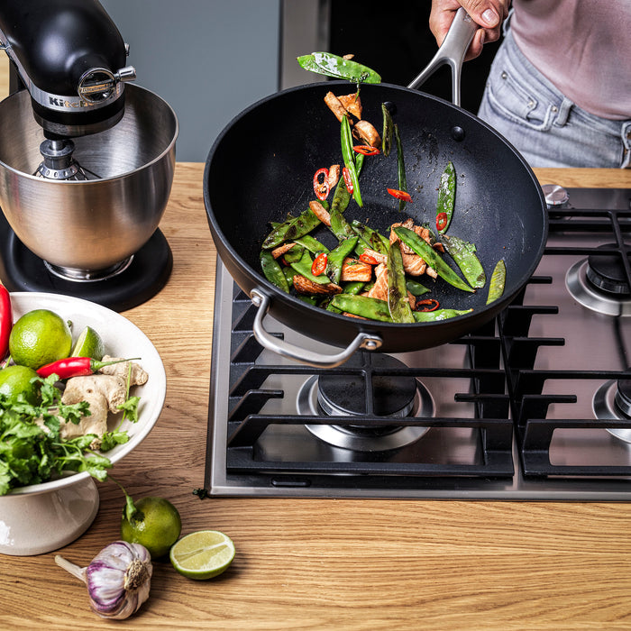 KitchenAid Forged Hardened Aluminium Wok Ø 30 cm