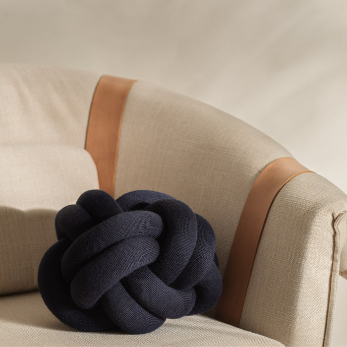 Design House Stockholm Knot Sierkussen Ø 30 cm