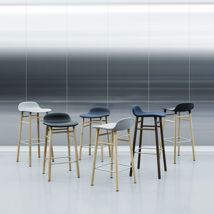 Normann Copenhagen Form Barkruk Low 65 cm - Eiken - Zwart