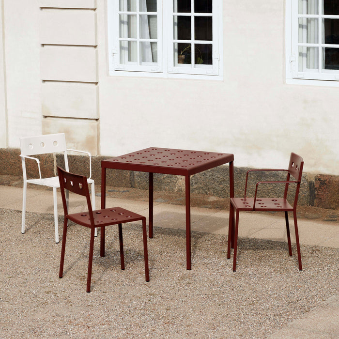 HAY Balcony Eettafel 75 x 76 cm - Iron red
