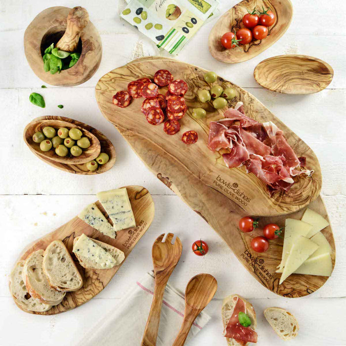 Bowls and Dishes Pure Olive Wood Tapasplank 60 x 70 cm