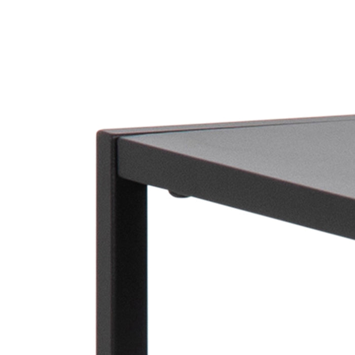 by fonQ  Aria Sidetable