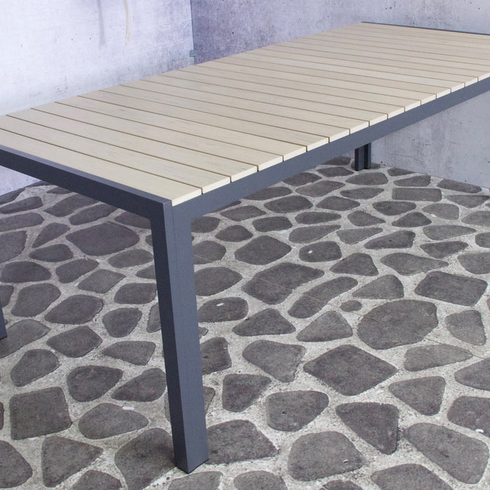 Jeremy polywood table 220 cm