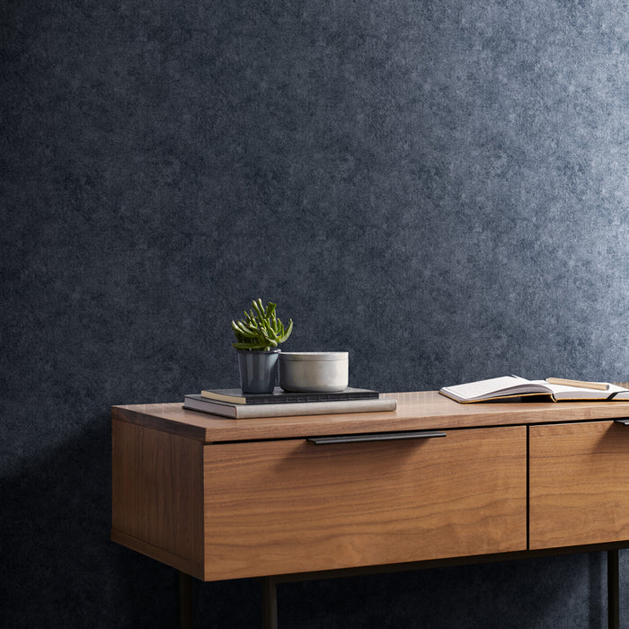 Graham & Brown - Vliesbehang - Texture Plain Midnight - 10mx52cm