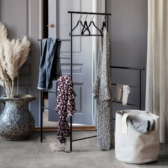 Ferm Living Dora Kledingrek