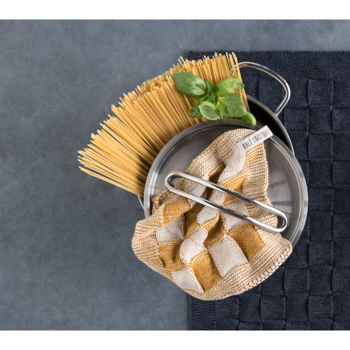 Knit Factory Gebreide Pannenlap Block - Ecru|Antraciet - 23x23 cm
