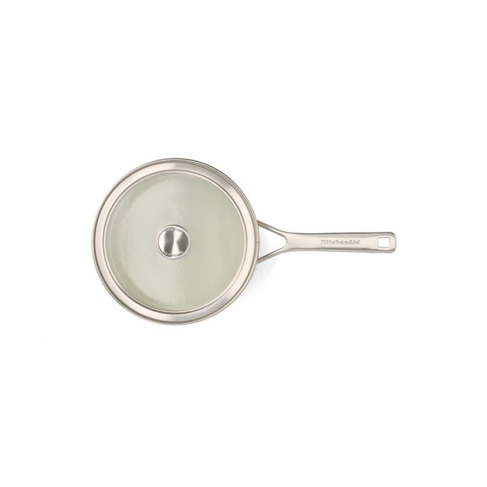KitchenAid  Core Enamel Steelpan met deksel 20cm