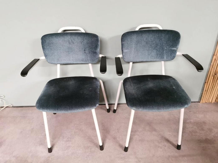 Reliving 2 Stuks Vintage Stoelen