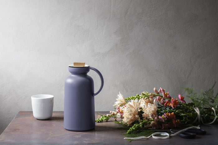 Vacuüm Thermoskan, 1 L, Violet Blue - Eva Solo | Silhouette
