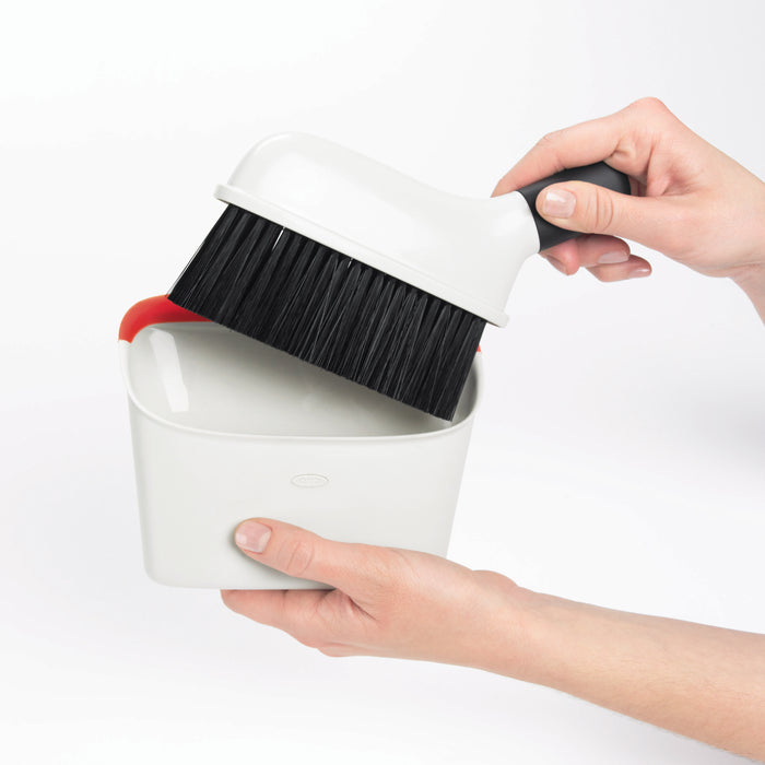 OXO Good Grips stoffer en blik - compact