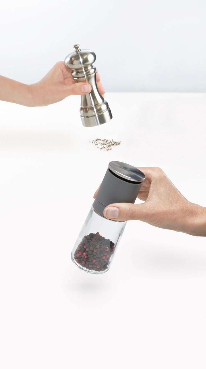 Duo No-spill Zout- en Pepermolen - Joseph Joseph