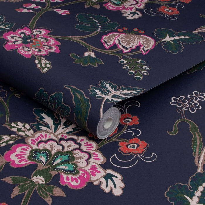 Joules vliesbehang Vine Cottage Floral Royal Navy