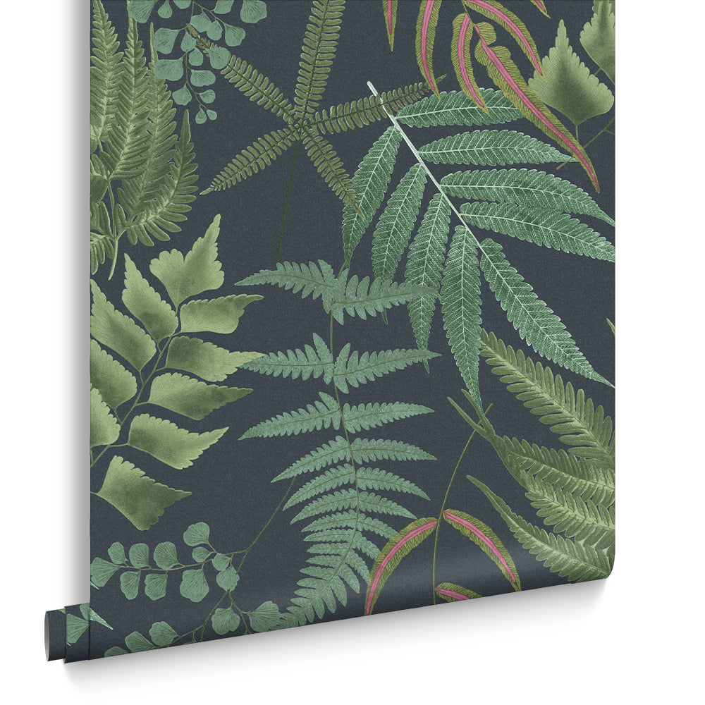 Graham & Brown vliesbehang Midsummer Fern Navy blauw