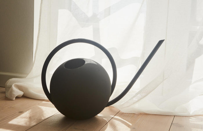 Globe gieter zwart