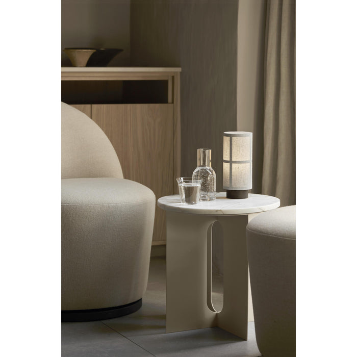 Audo Copenhagen Hashira tafellamp LED oplaadbaar Raw