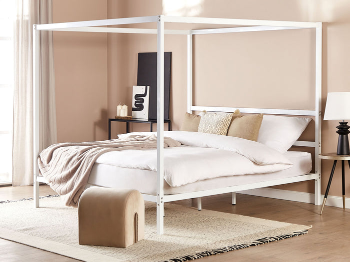 Beliani - LESTARDS - Hemelbed - Wit - 180 x 200 cm - Staal