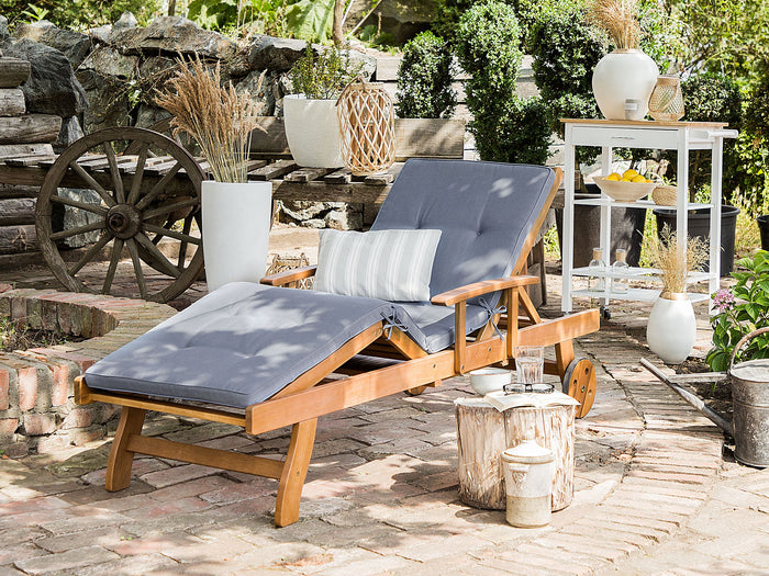 Beliani - JAVA - Strandstoel - Lichte houtkleur|Blauw - Acaciahout