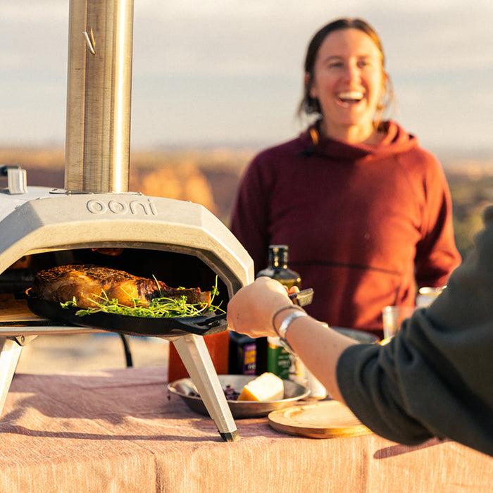 Ooni Pizzaoven Karu voor Pizza's tot Ø 30 cm - Hout/Houtskool Gestookt