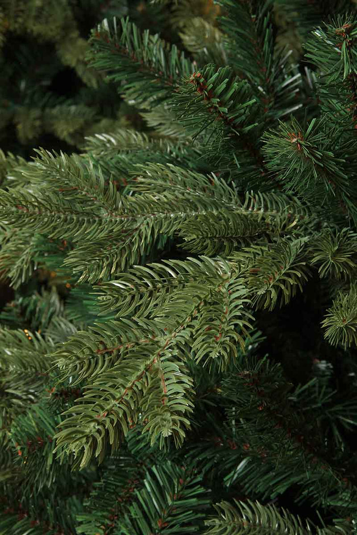 Triumph Tree Kunstkerstboom Sherwood - 150x150x260 cm - LED lampjes - Groen
