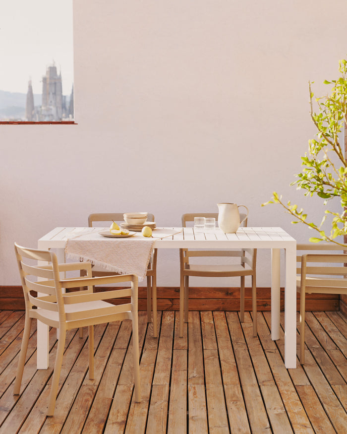 Kave Home - Nariet tuinstoel van beige kunststof