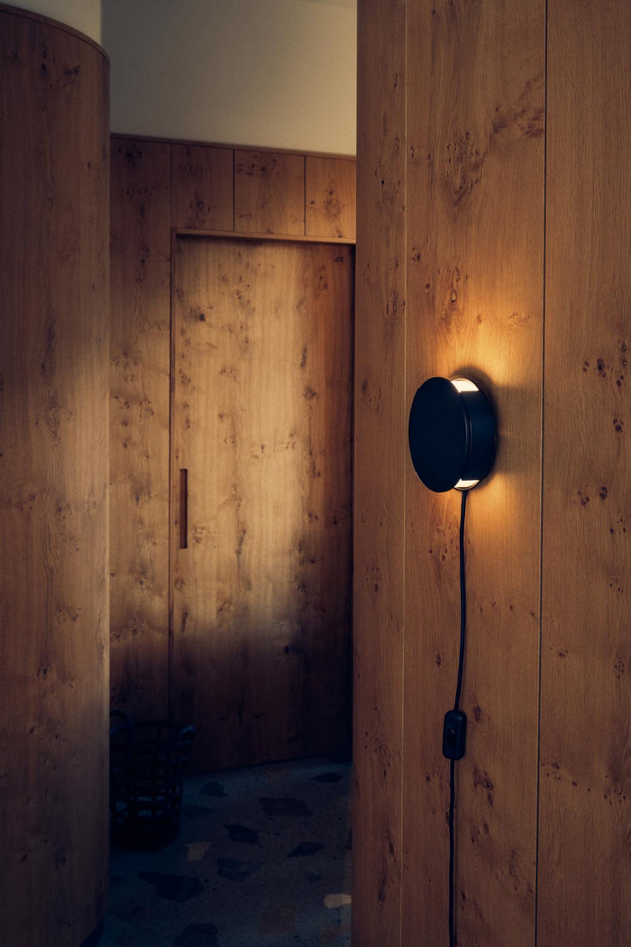 Frandsen Rotate wandlamp Ø15 Black