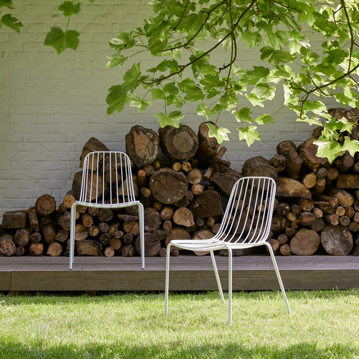 Tikamoon - Arty - Witte metalen tuinstoel